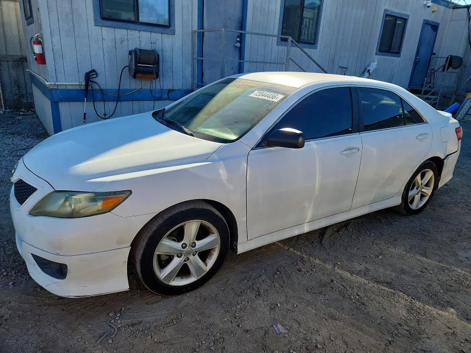 2011 TOYOTA CAMRY VIN 4T1BF3EKXBU612247 фото 1