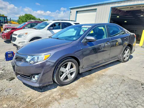 4T1BF1FKXCU086884 — 2012 Toyota Camry, Передняя часть (Front End), фото до ремонта