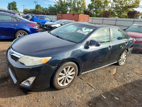 4T4BF1FKXCR171424 — 2012 Toyota Camry, Боковая часть (Side), фото до ремонта