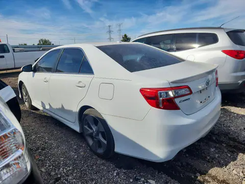 4T1BK1FK1CU520931 — 2012 Toyota Camry, фото 2 с аукциона Copart 06.10.2026, Механические повреждения