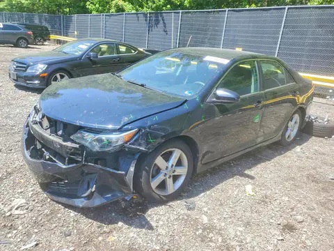 4T1BF1FK9DU251633 — 2013 Toyota Camry, Передняя часть (Front End), фото до ремонта