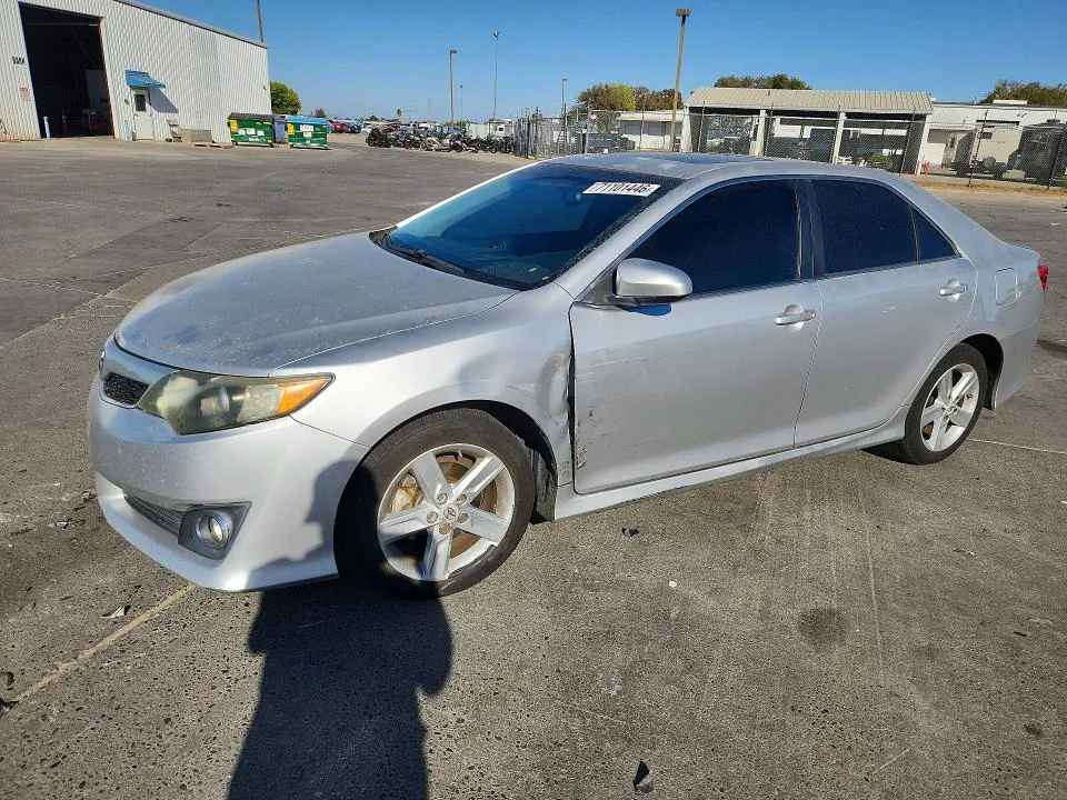 2013 TOYOTA CAMRY VIN 4T1BF1FK3DU660792 фото 1