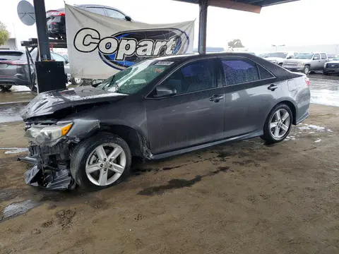 4T1BF1FK7EU862262 — 2014 Toyota Camry, Передняя часть (Front End), фото до ремонта
