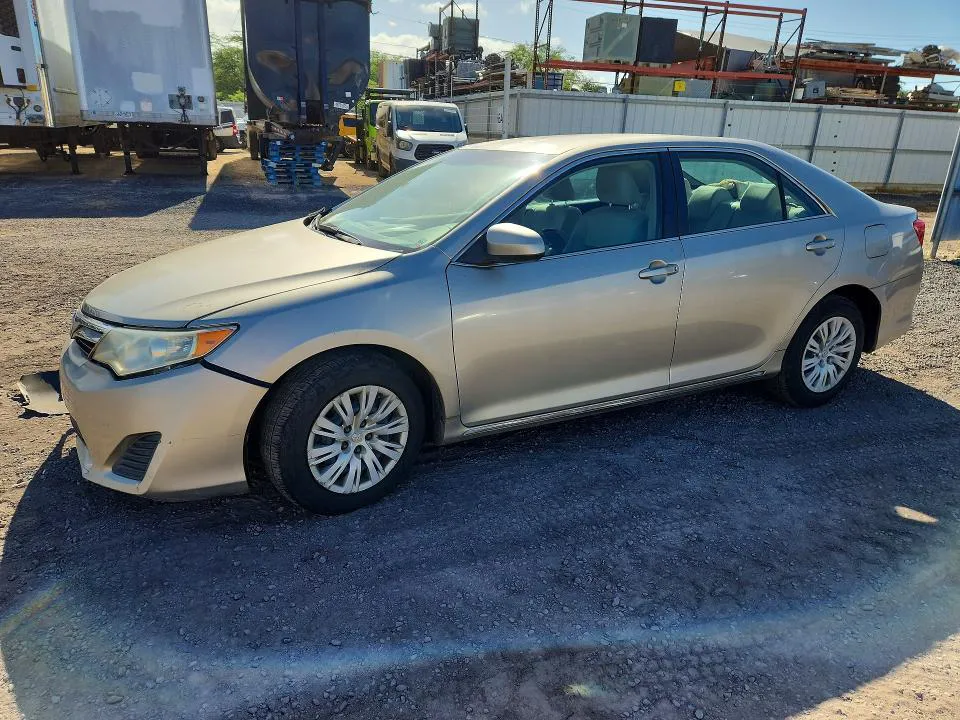 2014 Toyota Camry VIN 4T1BF1FK3EU870441 фото 1