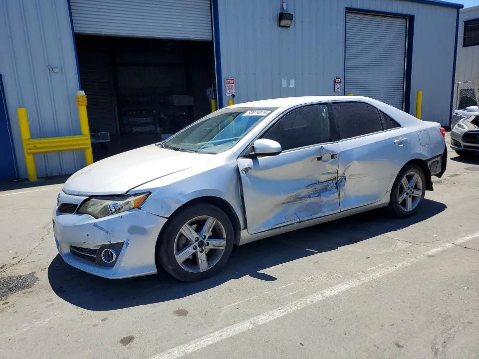2014 Toyota Camry VIN 4T1BF1FK5EU320089 фото 1