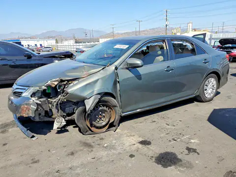4T4BF1FK2ER386766 — 2014 Toyota Camry, Передняя часть (Front End), фото до ремонта