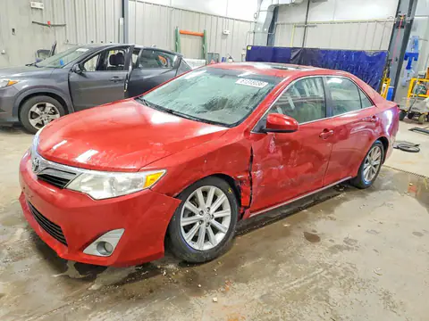 4T4BF1FKXER385526 — 2014 Toyota Camry, Передняя часть (Front End), фото до ремонта