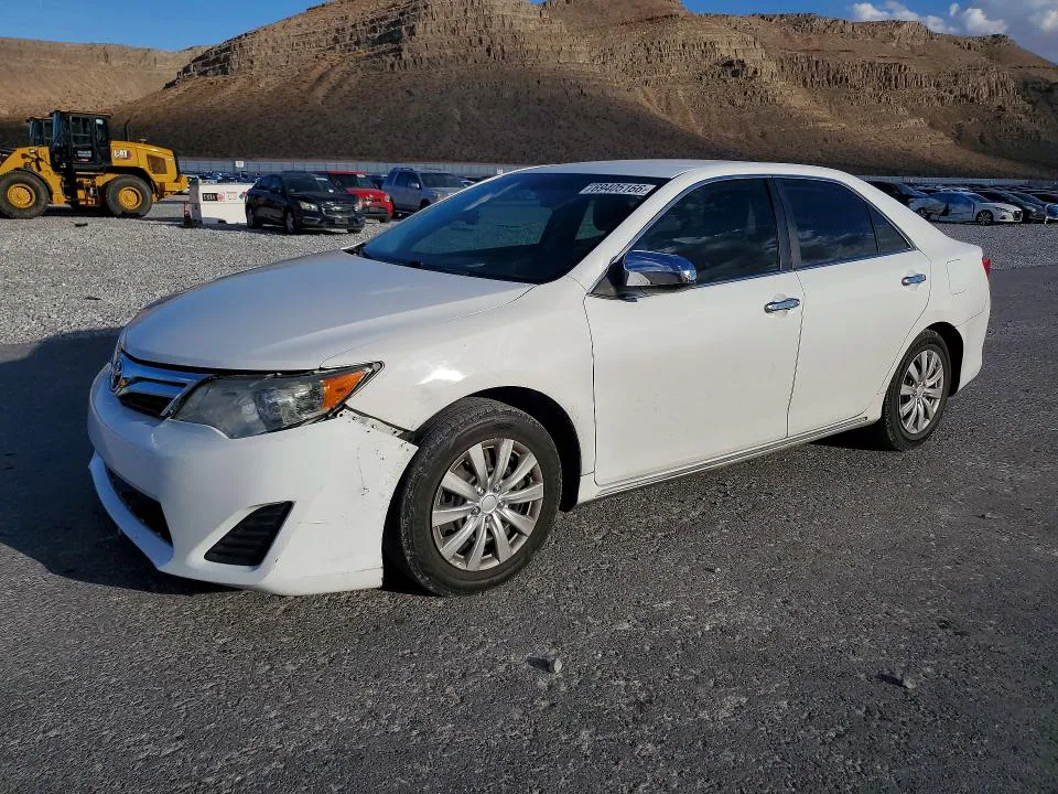 2014 Toyota Camry VIN 4T4BF1FK5ER380458 фото 1