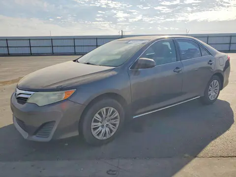 4T4BF1FKXER385252 — 2014 Toyota Camry, Боковая часть (Side), фото до ремонта