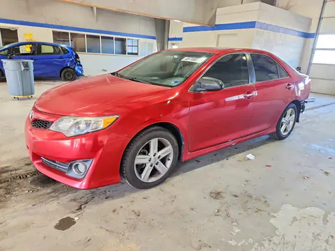 4T1BF1FK8EU764616 — 2014 Toyota Camry, Задняя часть (Rear End), фото до ремонта