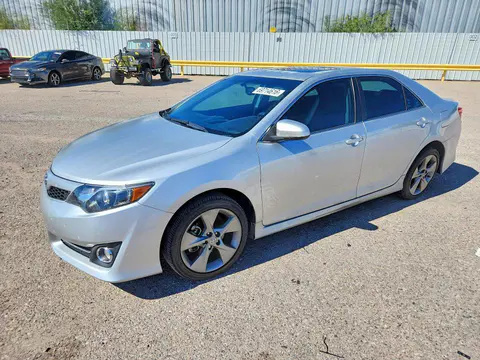 4T1BK1FK4EU025268 — 2014 Toyota Camry, Боковая часть (Side), фото до ремонта