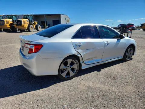 2014 Toyota Camry VIN 4T1BK1FK4EU025268 фото 3
