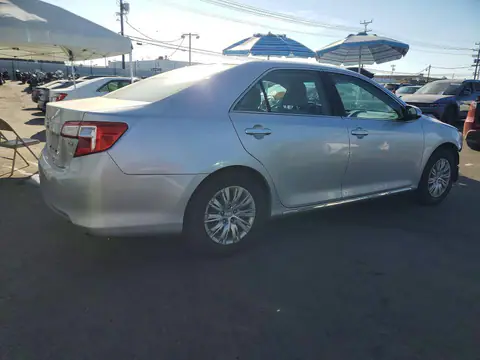 4T1BF1FK8EU417772 — 2014 Toyota Camry, фото 3 с аукциона Copart 30.09.2026, Передняя часть
