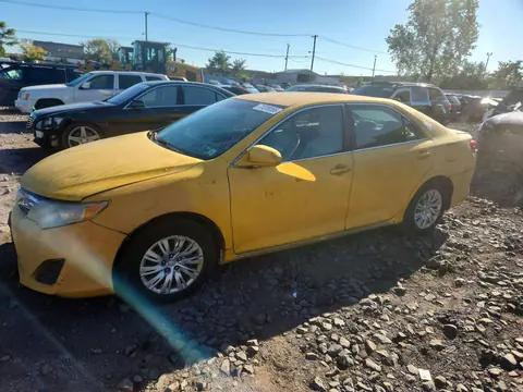 2014 Toyota Camry Hybrid Le VIN 4T1BD1FKXEU137387 фото 1