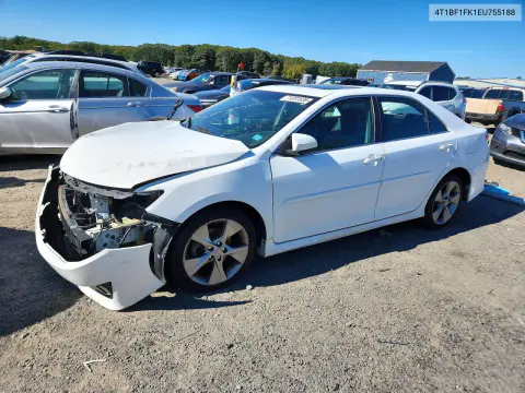 4T1BF1FK1EU755188 — 2014 Toyota Camry, Передняя часть, фото до ремонта