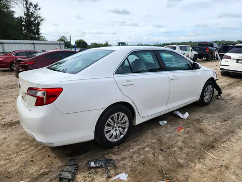 2014 Toyota Camry L VIN 4T1BF1FK3EU858161 фото 3