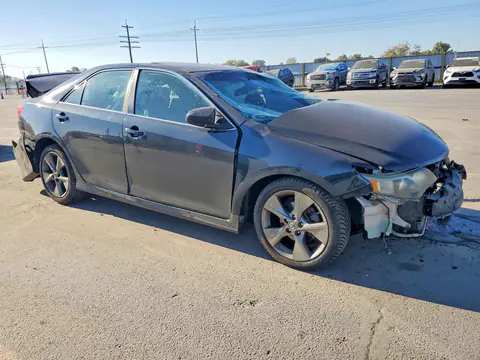 2014 Toyota Camry Se Sport VIN 4T1BF1FK7EU740663 фото 4