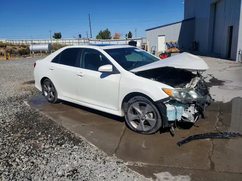2014 Toyota Camry Se Sport VIN 4T1BF1FK2EU400286 фото 4