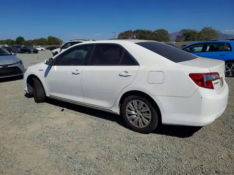 2014 Toyota Camry Hybrid Le VIN 4T1BD1FK6EU136592 фото 2