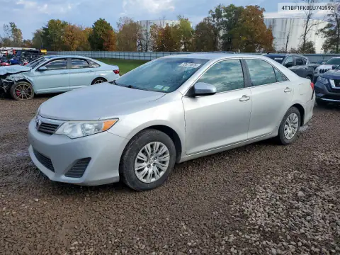 4T1BF1FK8EU743992 — 2014 Toyota Camry, Задняя часть, фото до ремонта