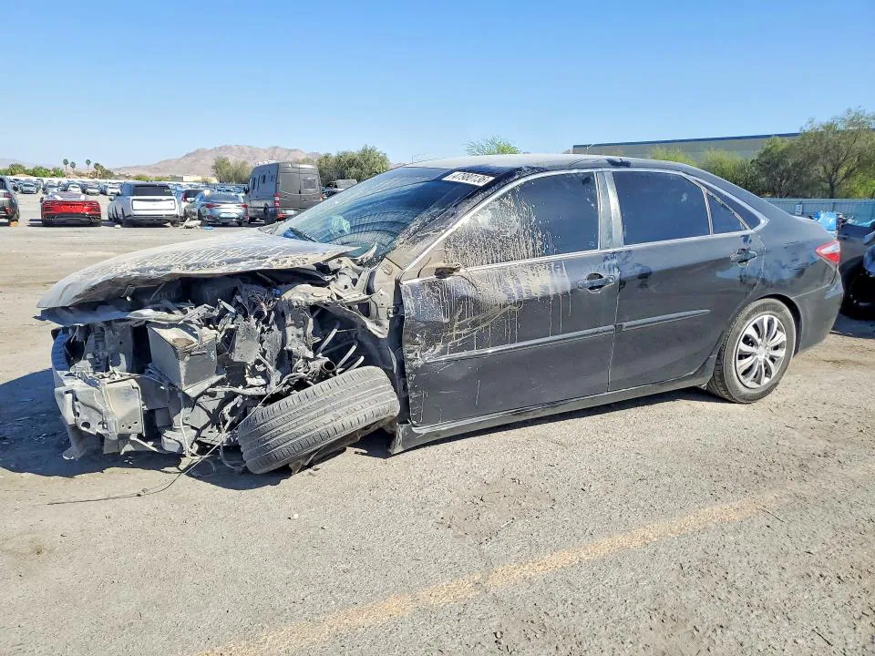 2015 Toyota Camry VIN 4T4BF1FK5FR457797 фото 1