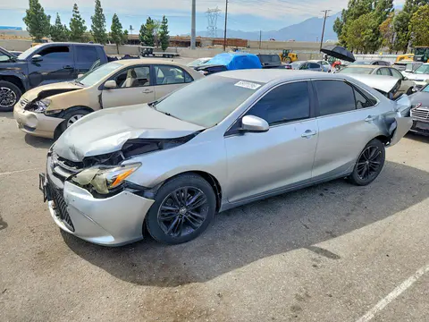 4T1BF1FK4FU016513 — 2015 Toyota Camry, Передняя часть (Front End), фото до ремонта