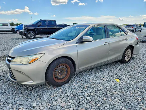4T4BF1FK6FR500656 — 2015 Toyota Camry, Задняя часть (Rear End), фото до ремонта