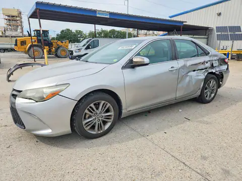 4T1BF1FK0FU057737 — 2015 Toyota Camry, Боковая часть (Side), фото до ремонта