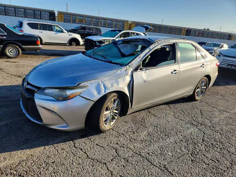 4T1BF1FK4FU985003 — 2015 Toyota Camry, Опрокидывание (Rollover), фото до ремонта