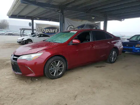 4T1BF1FK0FU921332 — 2015 Toyota Camry, Задняя часть (Rear End), фото до ремонта