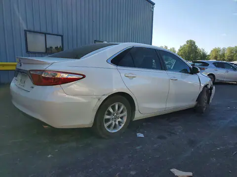 4T1BF1FK9GU172628 — 2016 Toyota Camry, фото 3 с аукциона Copart 14.10.2026, Передняя часть