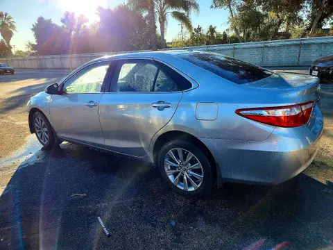 2016 Toyota Camry VIN 4T4BF1FKXGR565317 фото 2