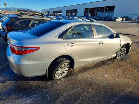 2016 Toyota Camry VIN 4T4BF1FKXGR565317 фото 3