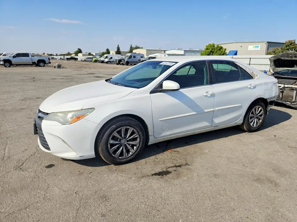 2016 Toyota Camry VIN 4T4BF1FK3GR553025 фото 1