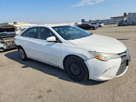 2016 Toyota Camry VIN 4T4BF1FK3GR553025 фото 4