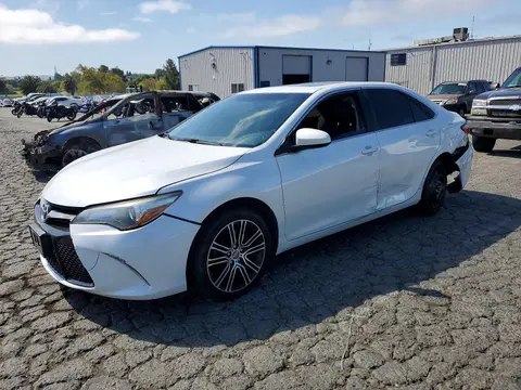 4T1BF1FK7GU184552 — 2016 Toyota Camry, Задняя часть (Rear End), фото до ремонта