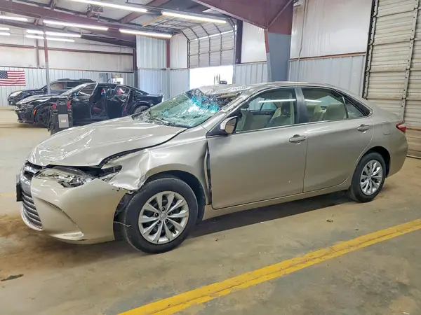 4T4BF1FK7GR576713 — 2016 Toyota Camry, Повреждения со всех сторон (All Over), фото до ремонта