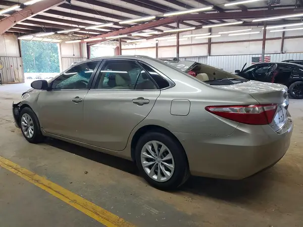 4T4BF1FK7GR576713 — 2016 Toyota Camry, фото 2 с аукциона Copart 07.10.2026, Повреждения со всех сторон