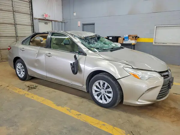 4T4BF1FK7GR576713 — 2016 Toyota Camry, фото 4 с аукциона Copart 07.10.2026, Повреждения со всех сторон