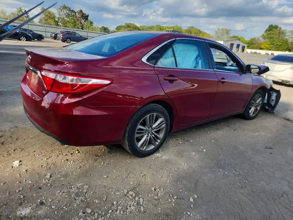 4T1BF1FK0GU513589 — 2016 Toyota Camry, фото 3 с аукциона Copart 01.10.2026, Передняя часть
