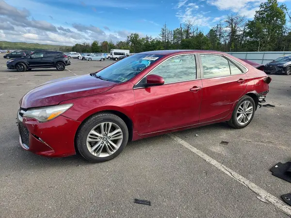 4T1BF1FK1GU605097 — 2016 Toyota Camry, Задняя часть (Rear End), фото до ремонта