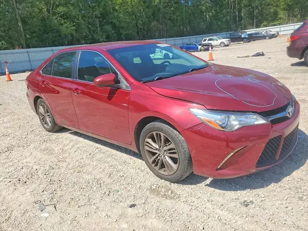 4T1BF1FK2GU540776 — 2016 Toyota Camry, фото 4 с аукциона Copart, Вандализм