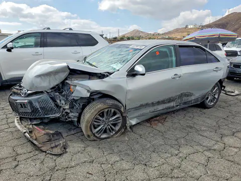 4T1BF1FK8GU218238 — 2016 Toyota Camry, Повреждения со всех сторон (All Over), фото до ремонта
