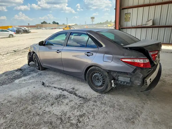 4T4BF1FK4GR575079 — 2016 Toyota Camry, фото 2 с аукциона Copart 02.10.2026, Повреждения со всех сторон