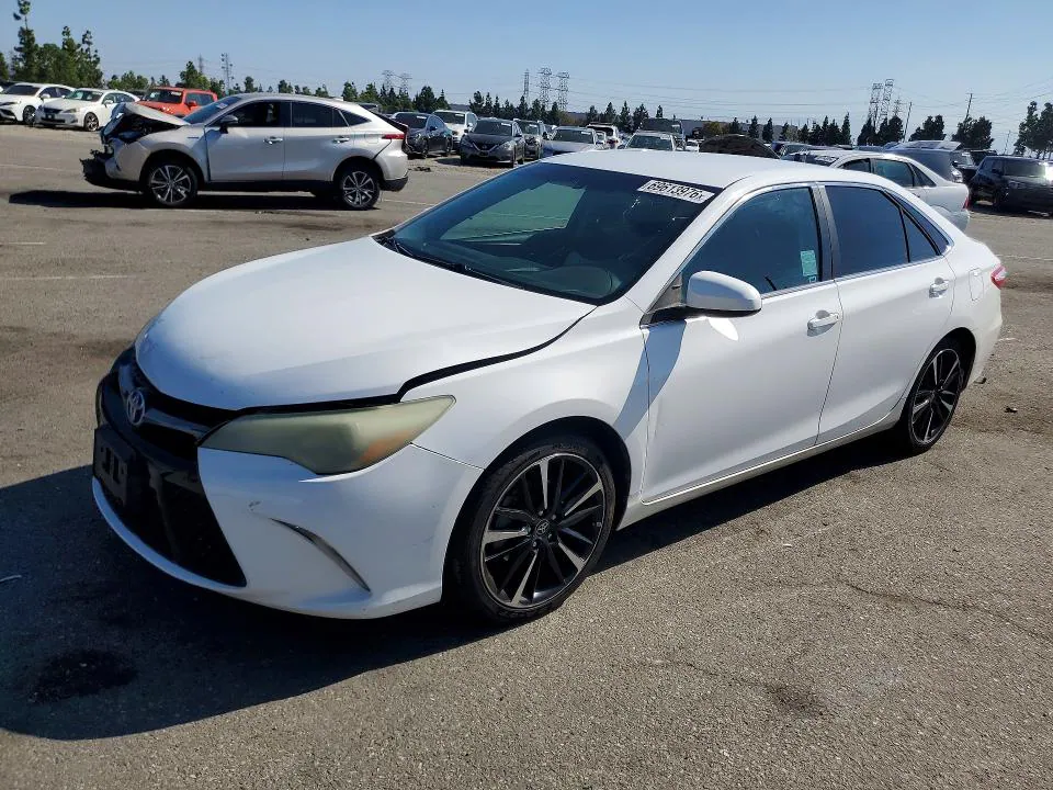 2016 Toyota Camry VIN 4T1BF1FK9GU540659 фото 1
