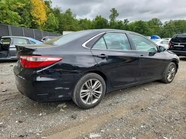 4T1BF1FKXGU218340 — 2016 Toyota Camry, фото 3 с аукциона Copart 06.10.2026, Передняя часть