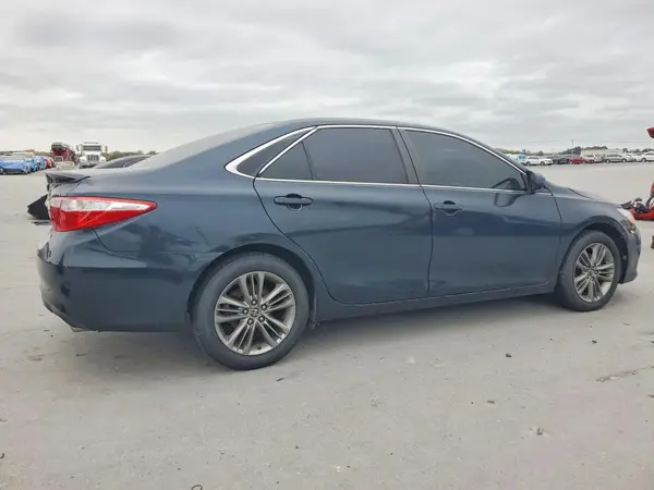 4T1BF1FKXGU540606 — 2016 Toyota Camry, фото 3 с аукциона Copart 02.10.2026, Естественный износ