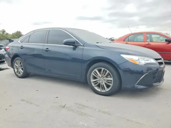 4T1BF1FKXGU540606 — 2016 Toyota Camry, фото 4 с аукциона Copart 02.10.2026, Естественный износ