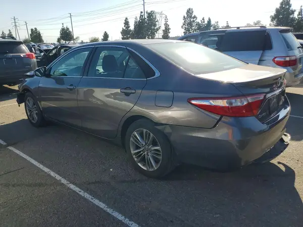 4T1BF1FK5GU190432 — 2016 Toyota Camry, фото 2 с аукциона Copart 29.09.2026, Передняя часть