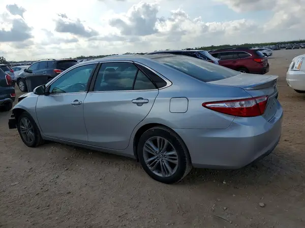 4T1BF1FK5GU205320 — 2016 Toyota Camry, фото 2 с аукциона Copart 01.10.2026, Передняя часть
